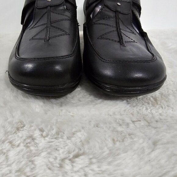 Thom McAn Hilliard Black Leather Wedge Mary Janes Size 10W - Picture 7 of 14
